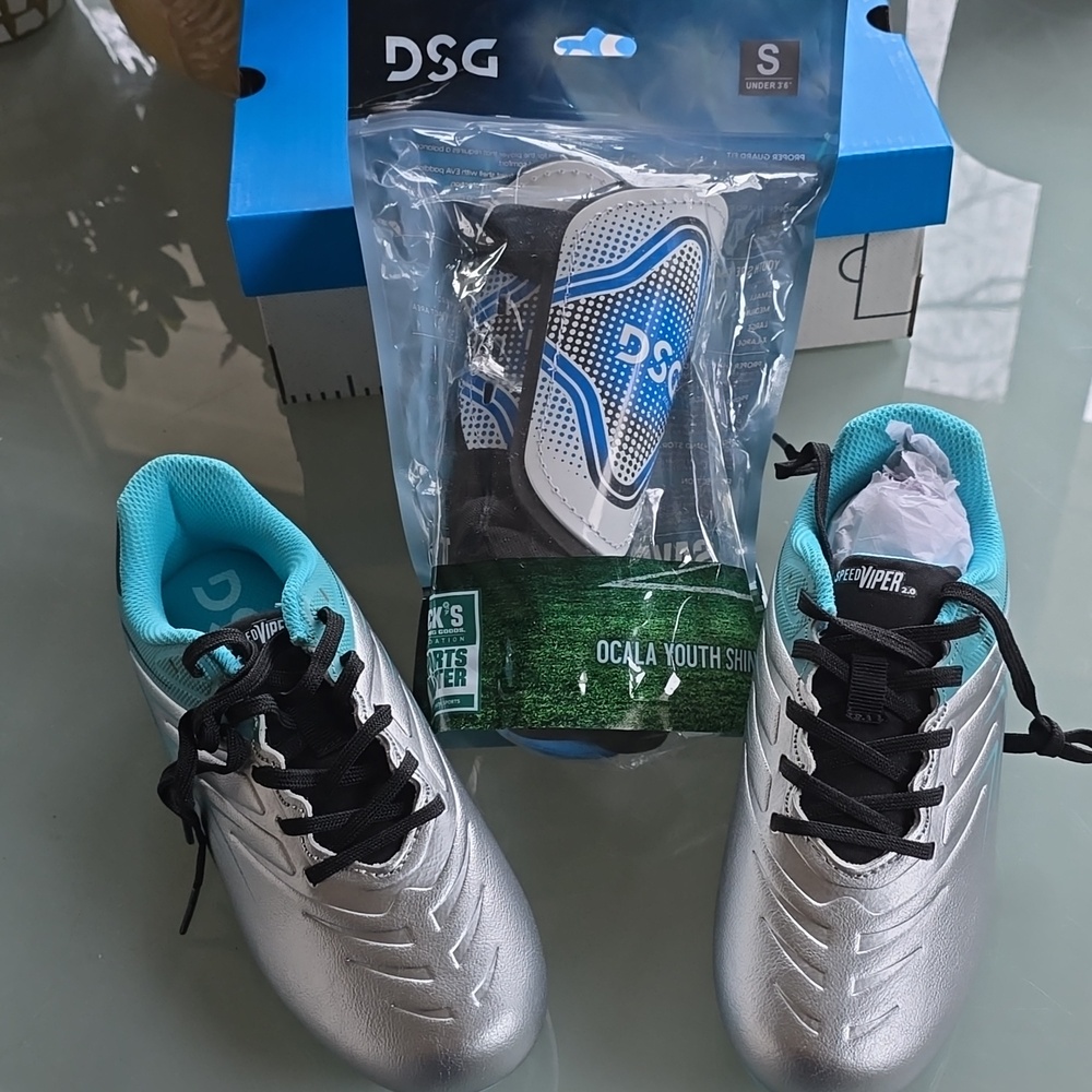 DSG Kids Soccer Shoes & Shins